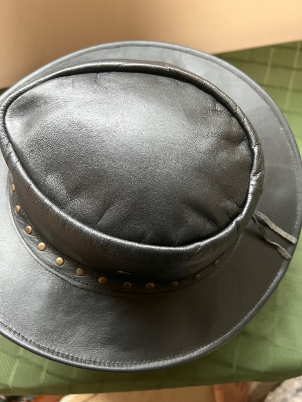 Men's Black Leather Outback Hat - Classic Ranch Style - Picture 7 of 15